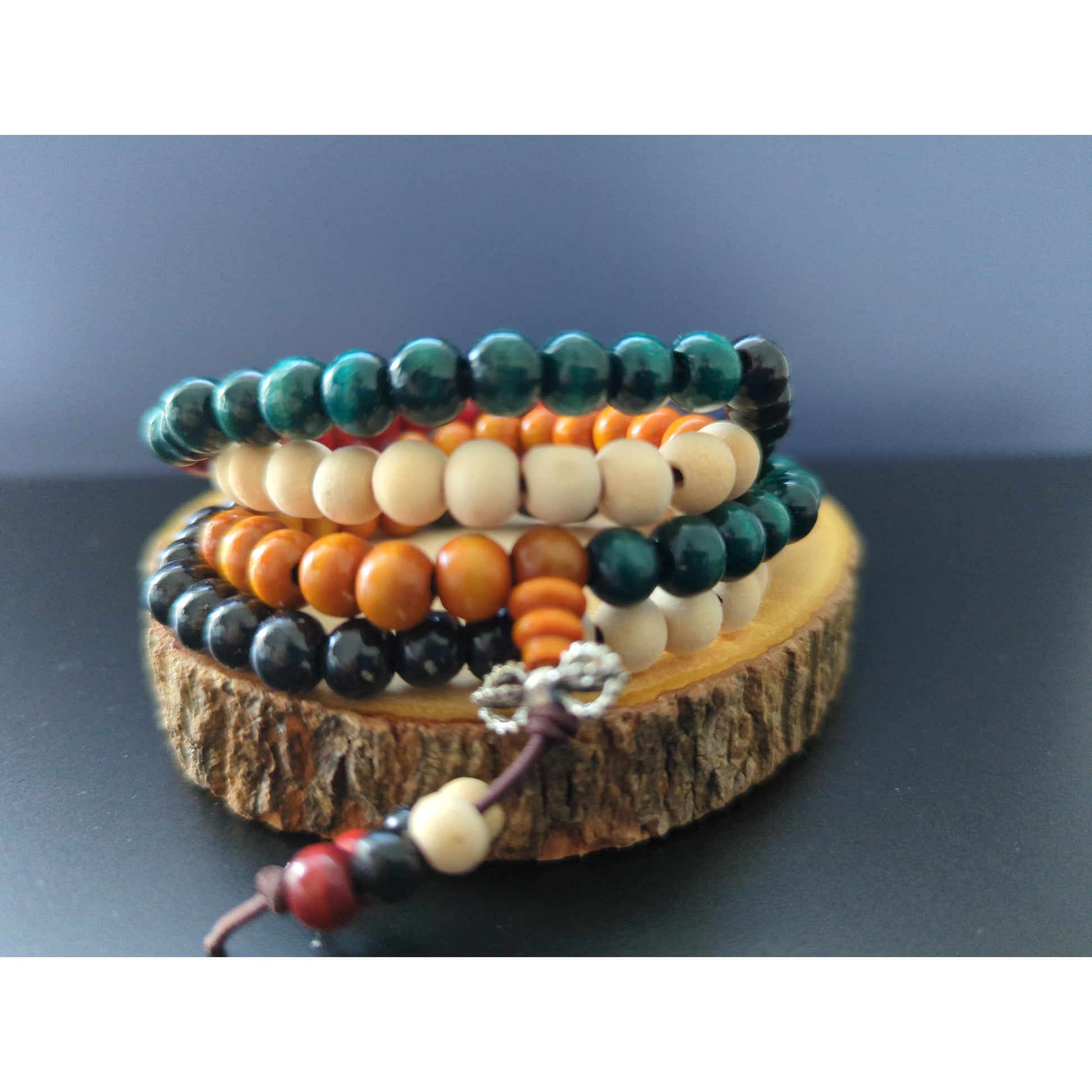 Thai Buddhist Fair Trade Blessed Wood Bead Mala Bracelet, One Size, Wood :  : Clothing, Shoes & Accessories